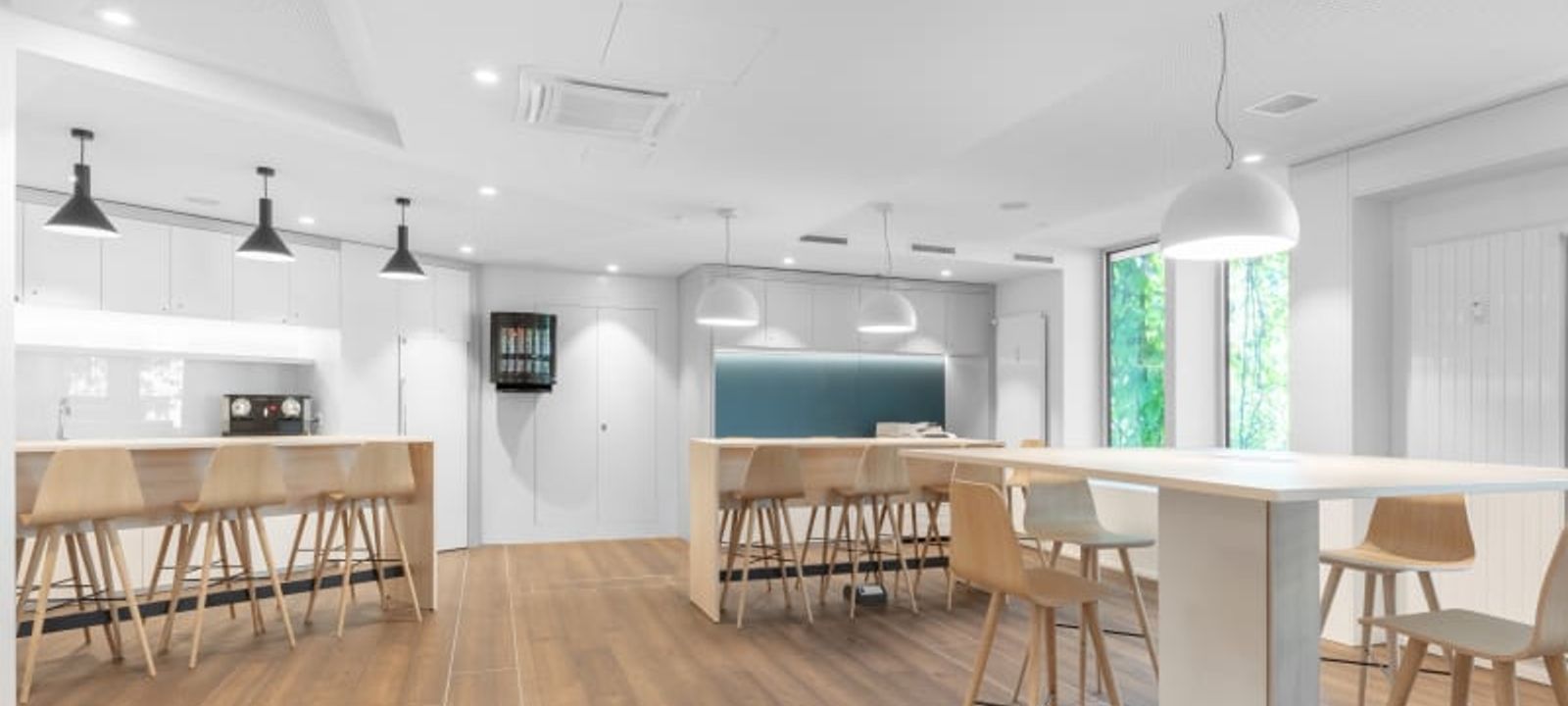 70 Hochbergerstrasse, Basel - Image 1