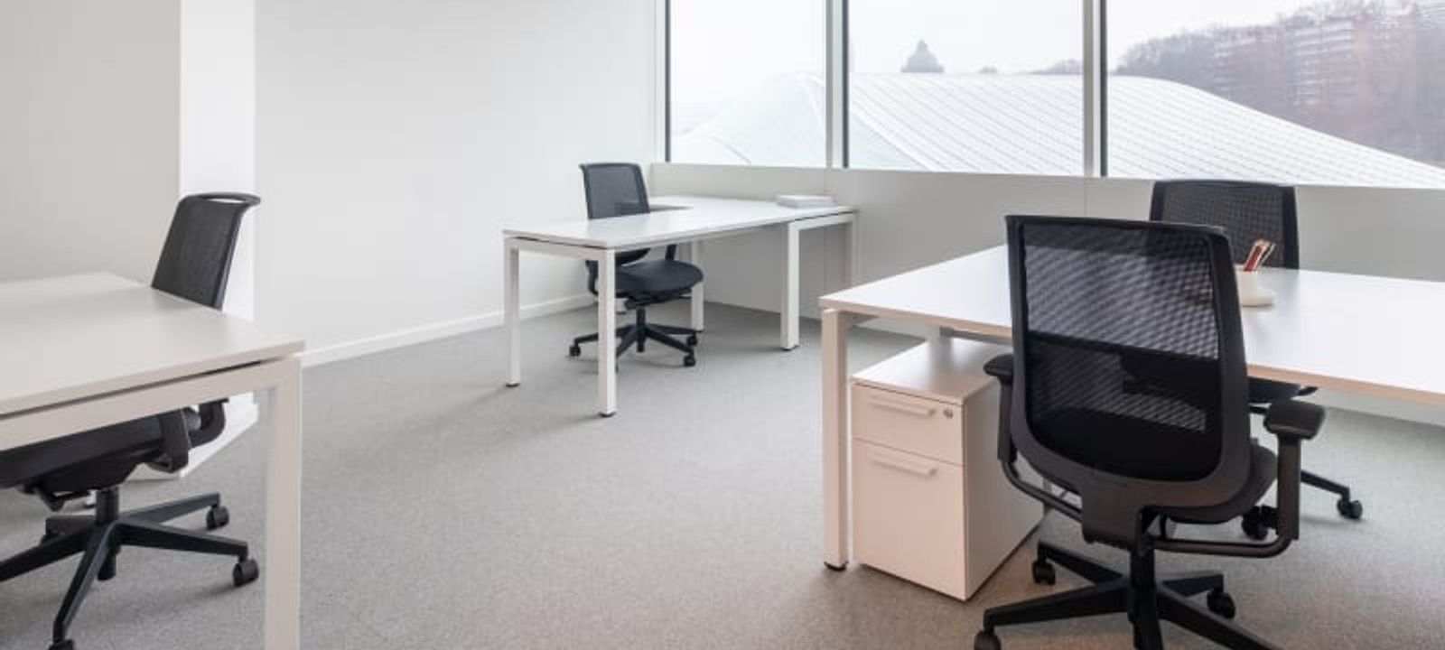 Rue Des Guillemins 139, Liege - Image 1