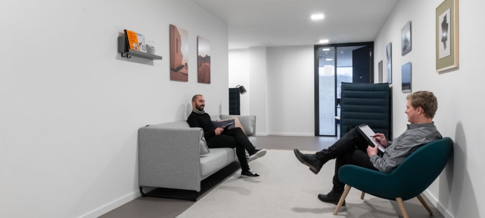 Rue Des Guillemins 139, Liege - Image 1