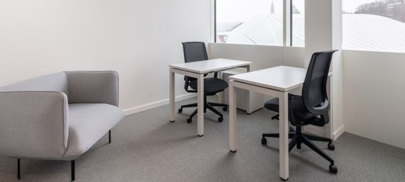 Rue Des Guillemins 139, Liege - Image 1