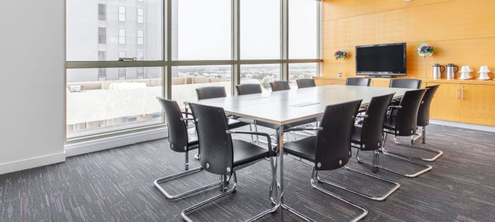 Airport Road Rashid Al Maktoum Street 2, Abu Dhabi - Image 1