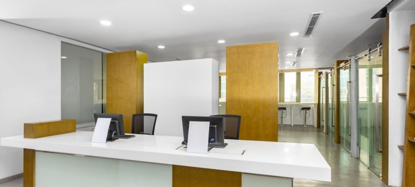 123 Bauddhaloka Mawatha, Colombo - Image 1