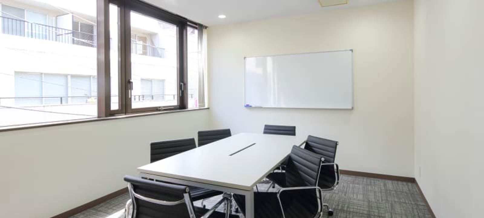 8-11-10 Nishi-shinjuku, Tokyo - Image 1