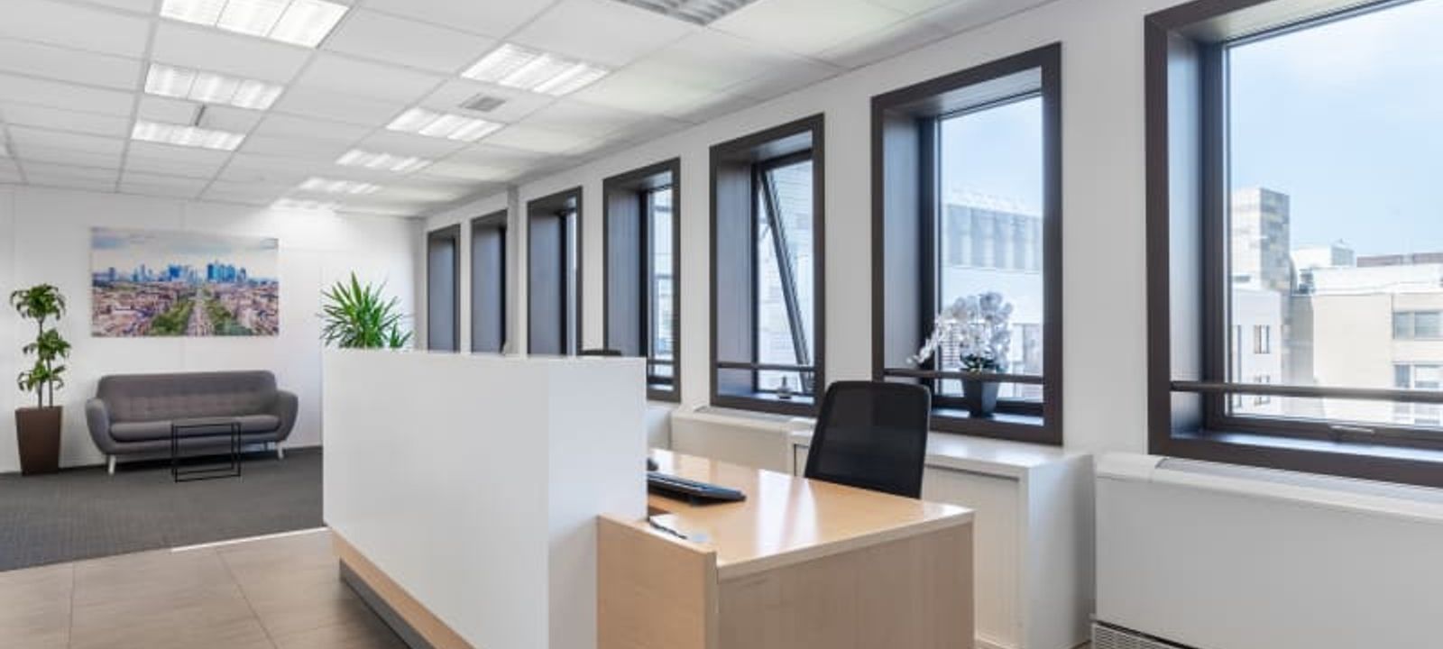 65 Rue Des Trois Fontanot, Nanterre - Image 1