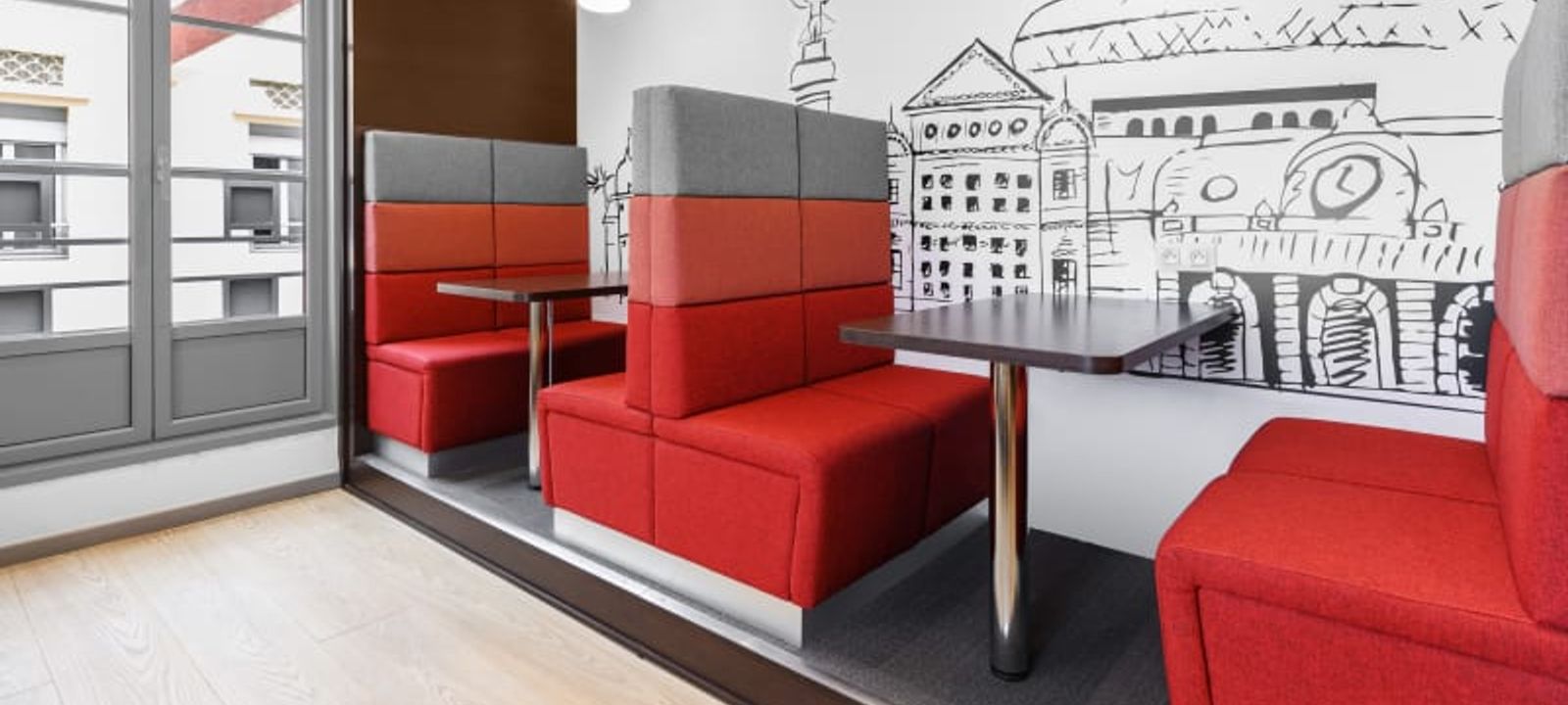 81 Rue De France, Nice - Image 1