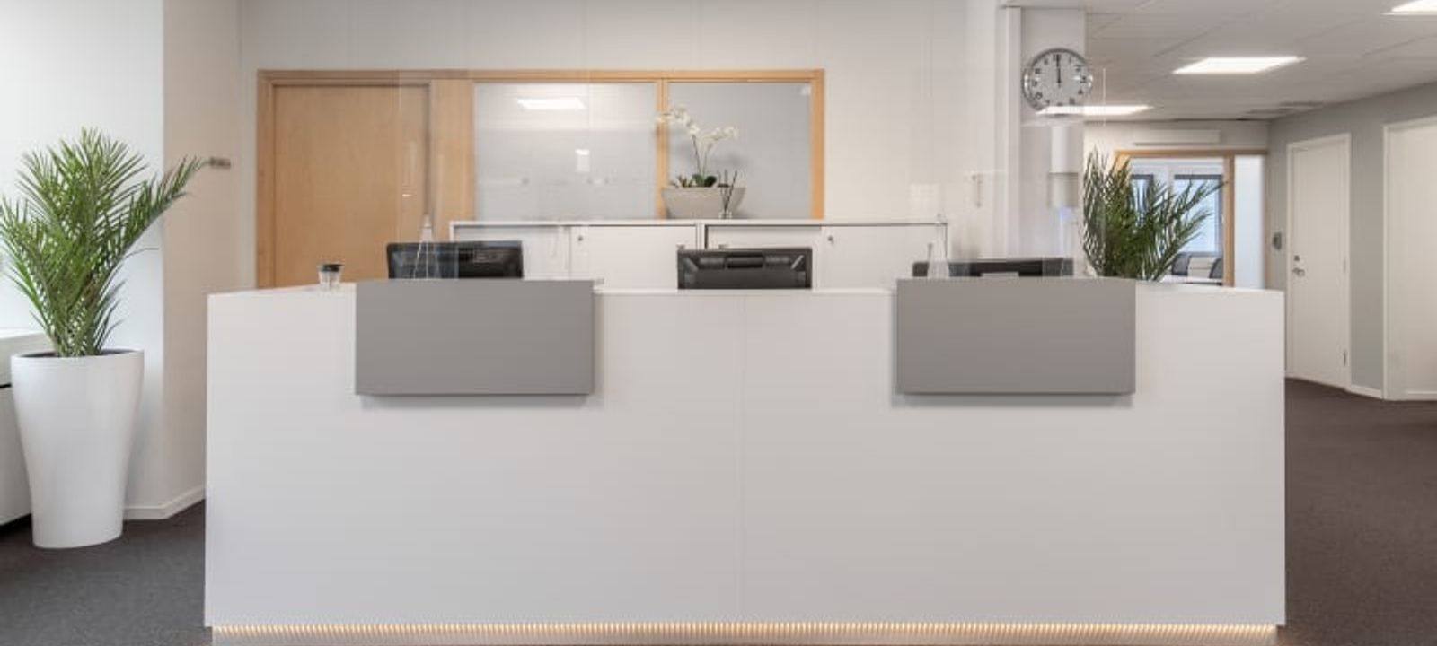 15 Svetsarvagen, Solna - Image 1