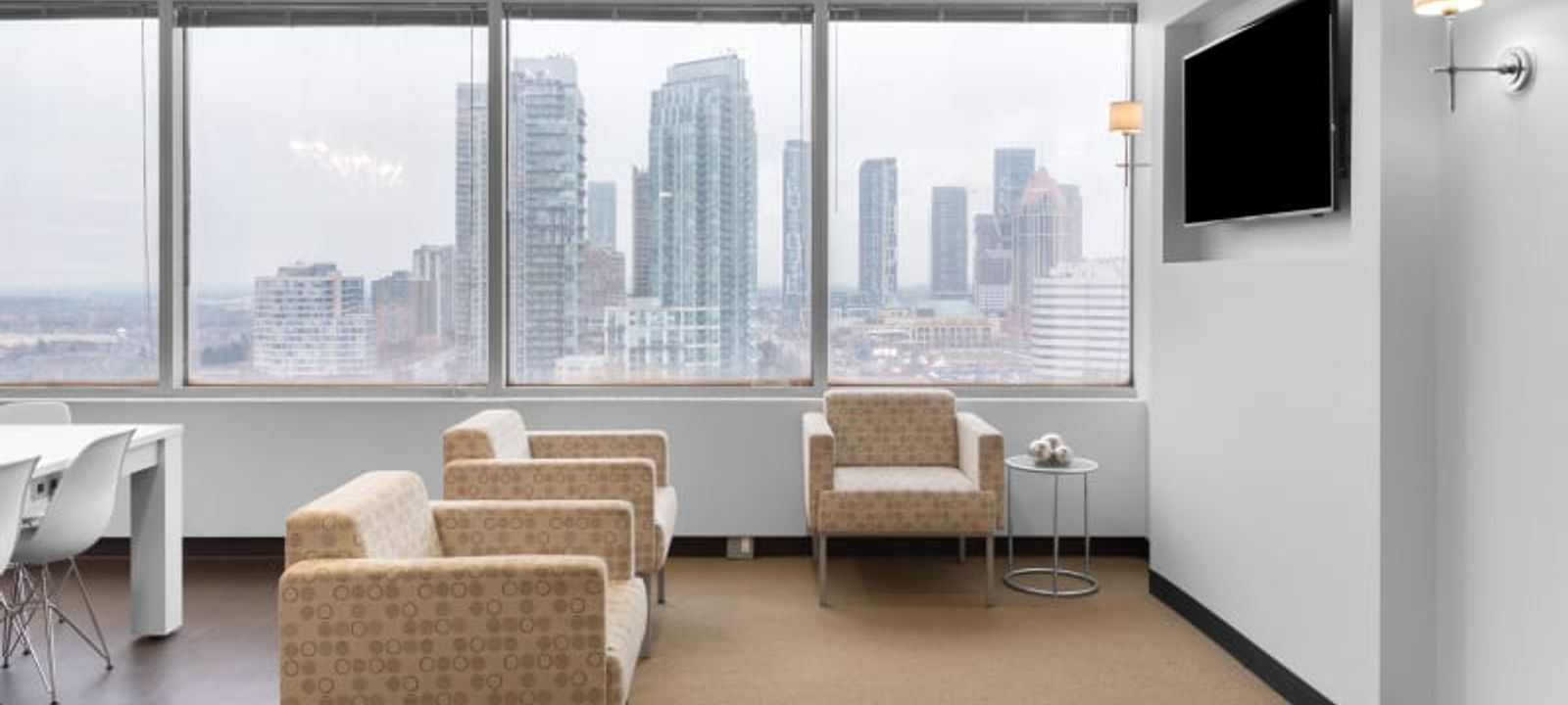 90 Burnhamthorpe Road West, Mississauga - Image 1