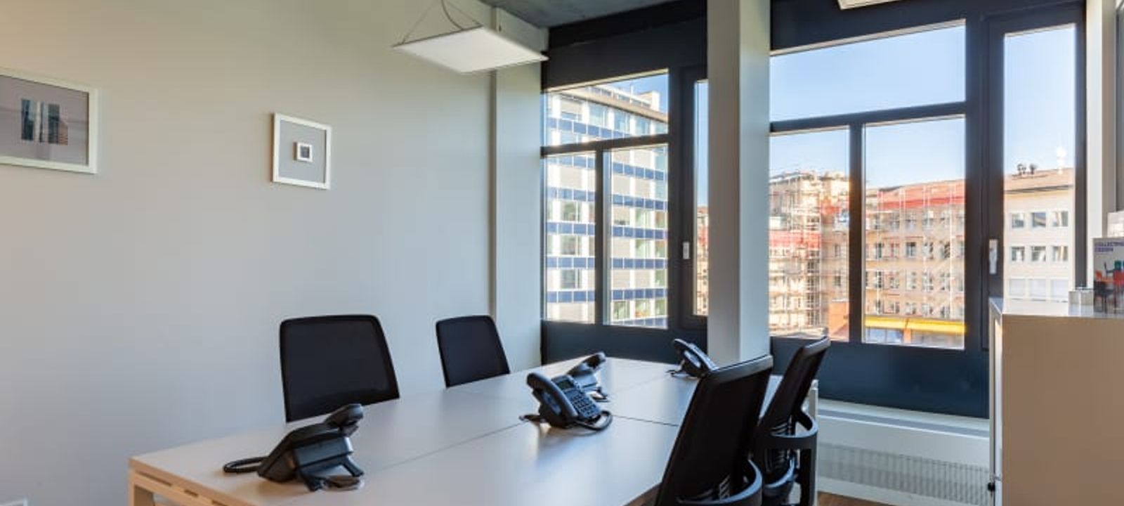 10 Bleicherweg, Zurich - Image 1