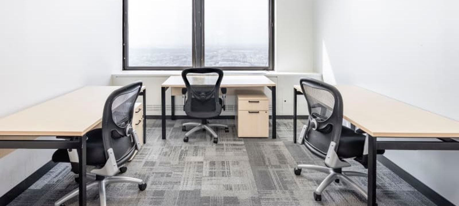 One Gateway Center - Image 1