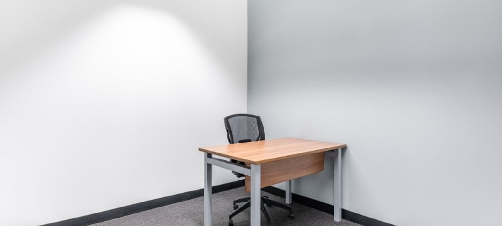 180 Northfield Drive West, Waterloo - Image 1