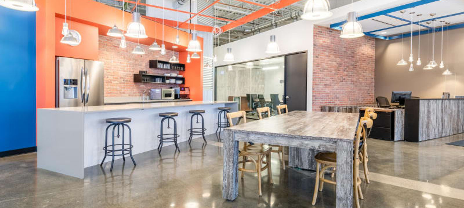 180 Northfield Drive West, Waterloo - Image 1