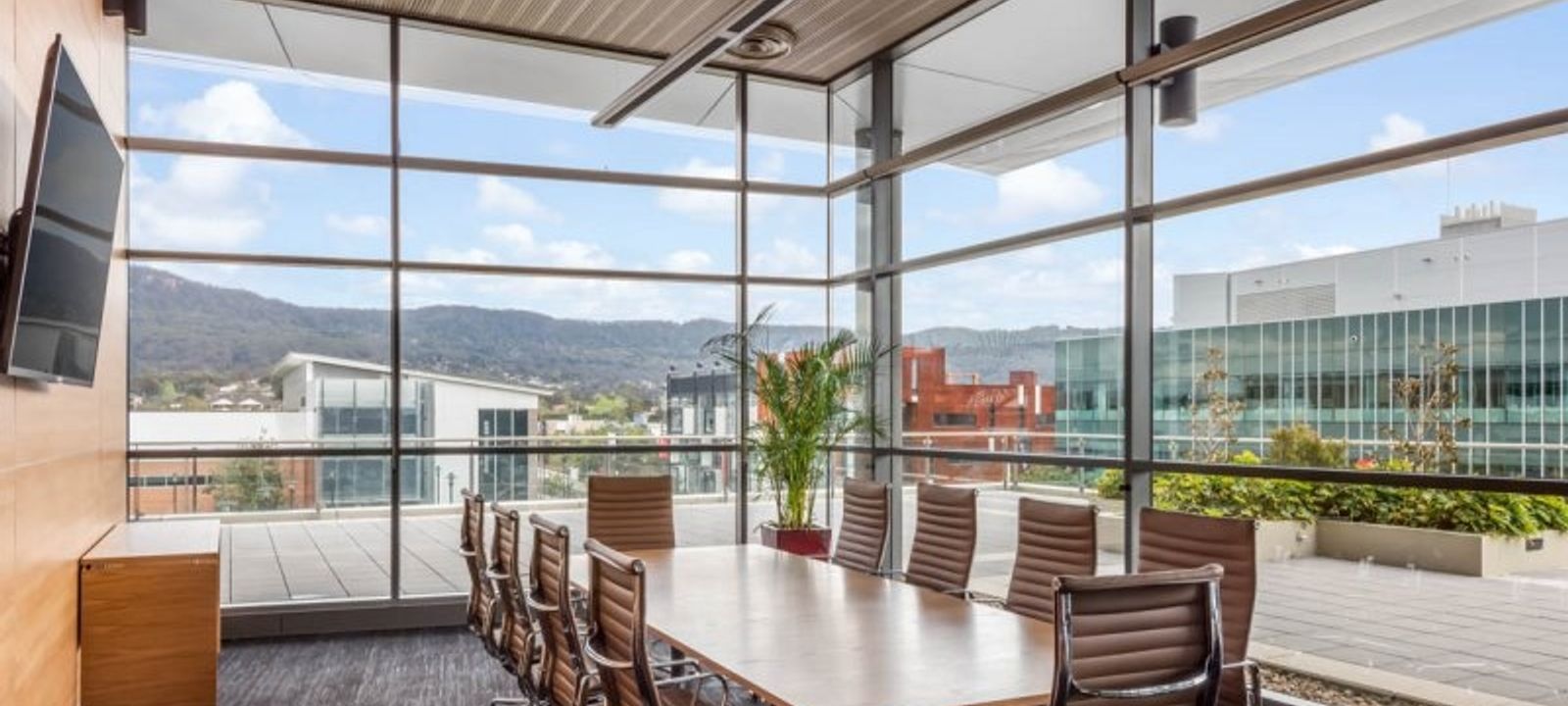 Squires Way, North Wollongong - Image 1