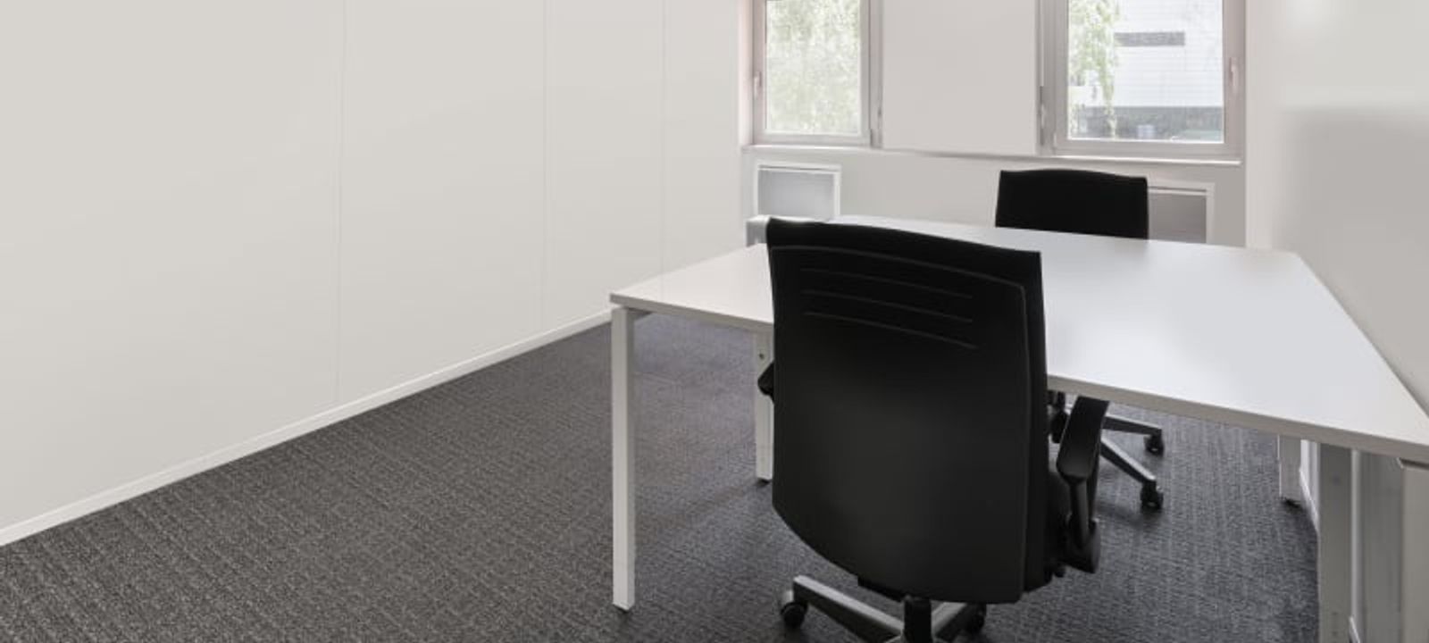 1 Rue Du Commandant Mouchotte, Orly - Image 1