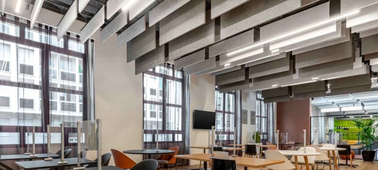 Via Zuretti 34, Milan - Image 1