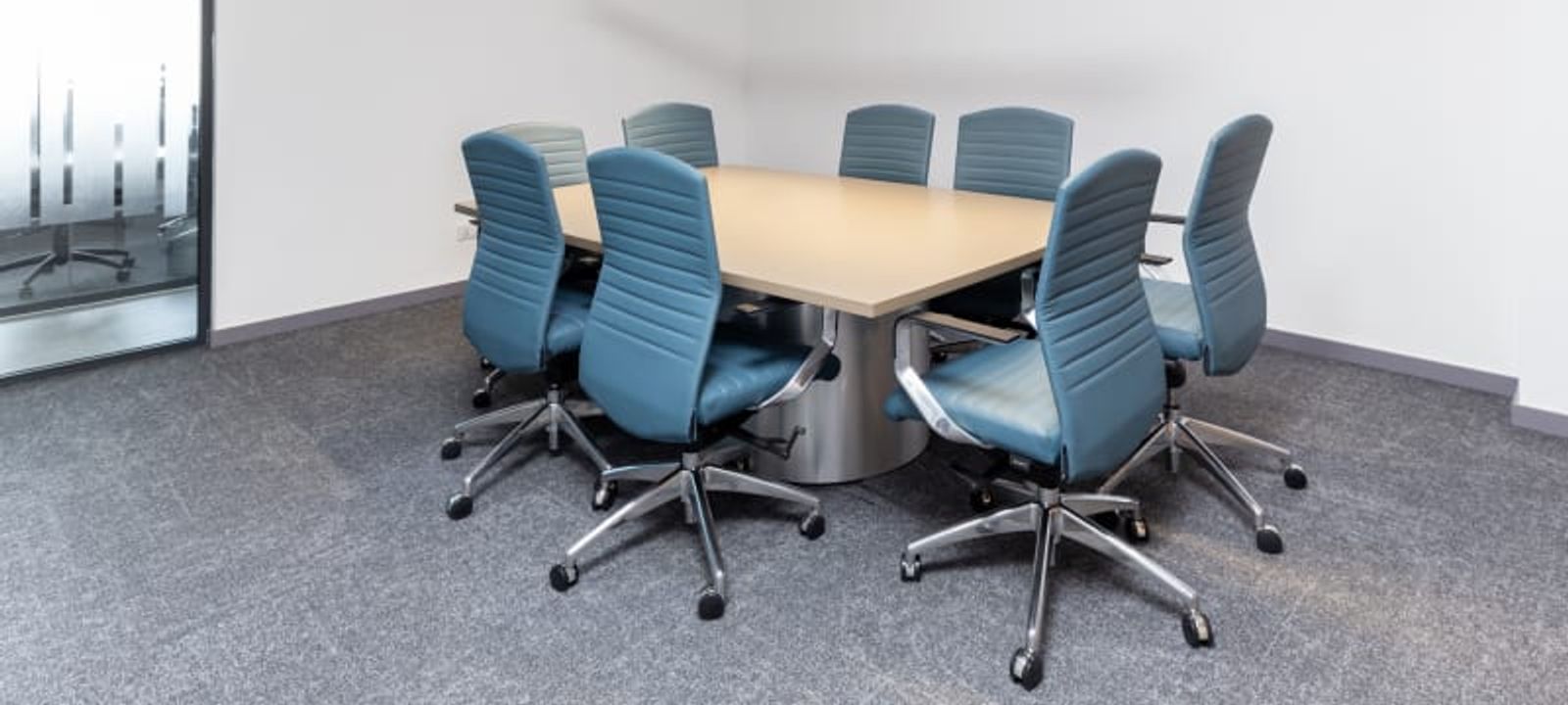 Liberation Road, Accra - Image 1