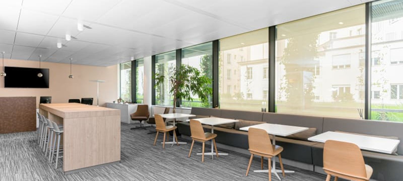 4 Rue Du Commerce, Geneva - Image 1