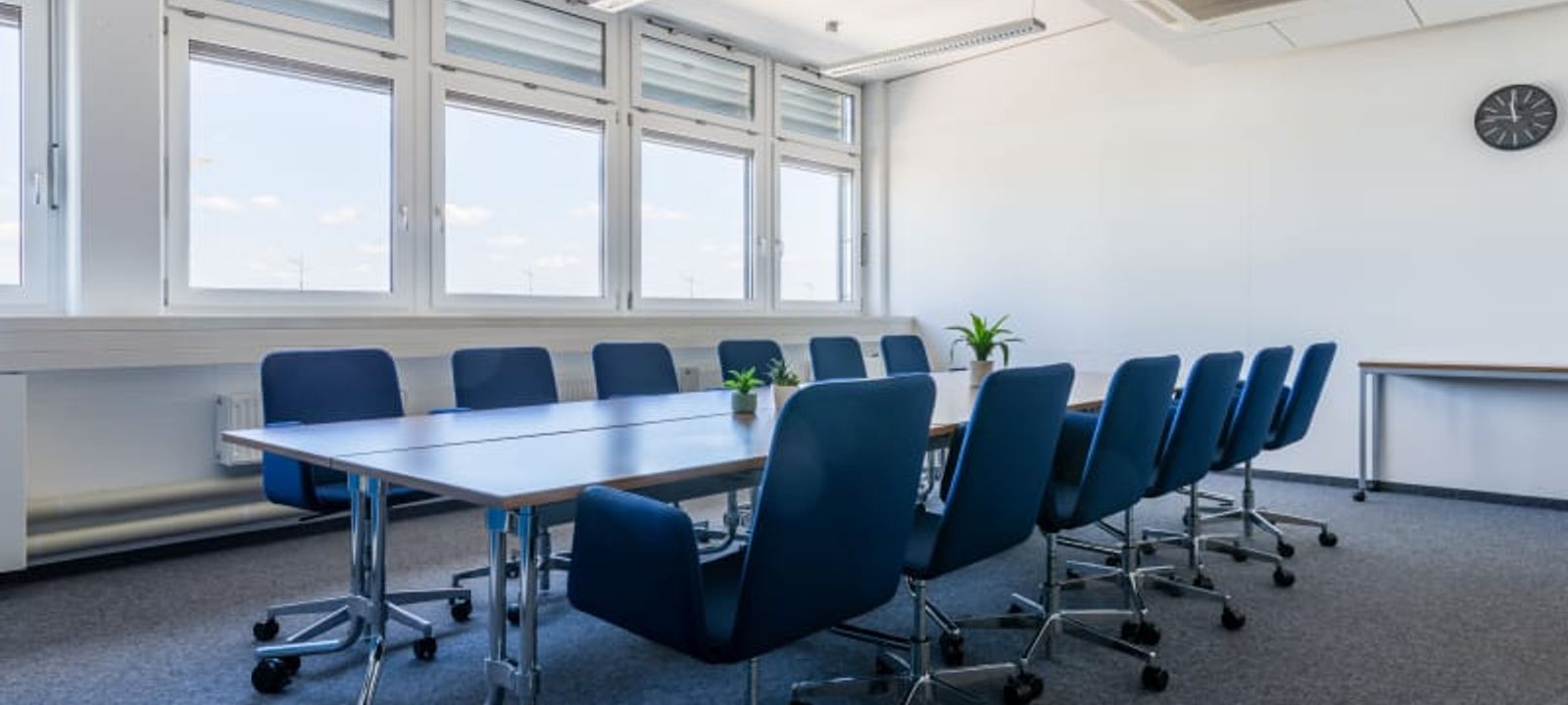 118 Flughafenstr, Nuremberg - Image 1