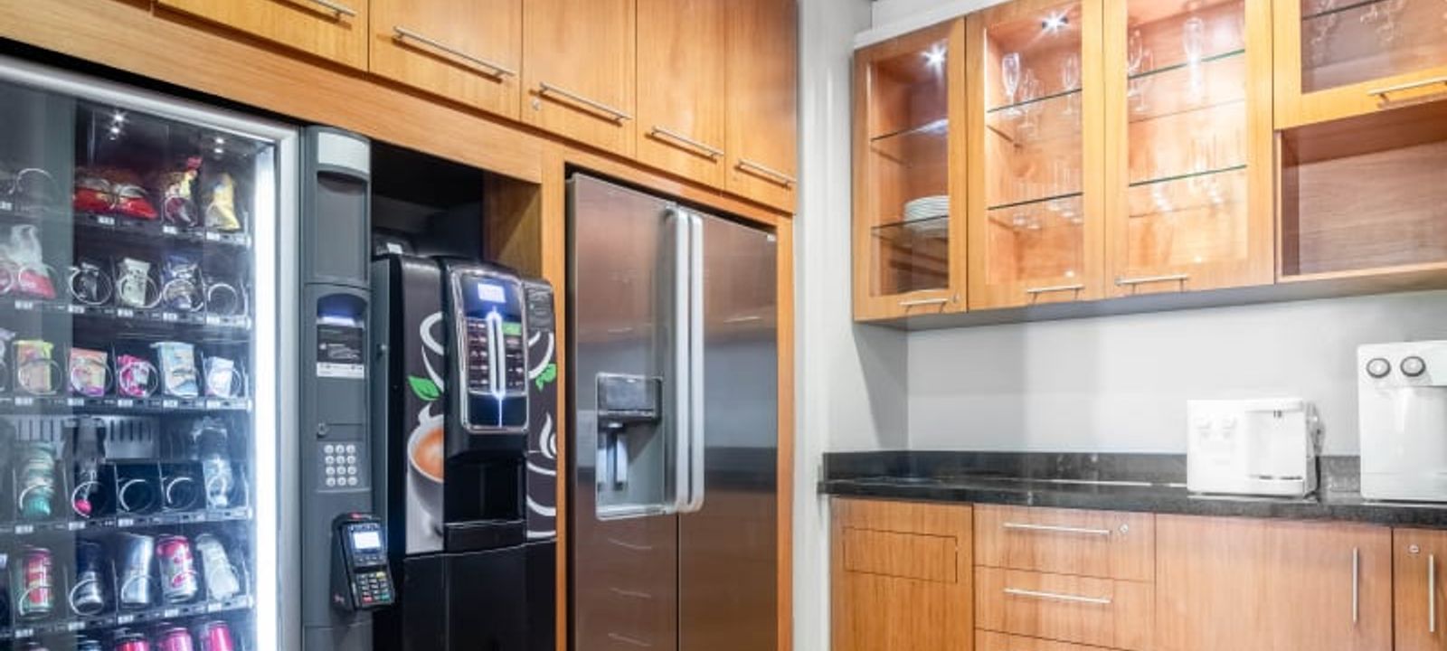 Rua Da Quitanda 86 Edifício Galeria Sul America Salas 201 - 203 Centro 20, Rio De Janeiro - Image 1