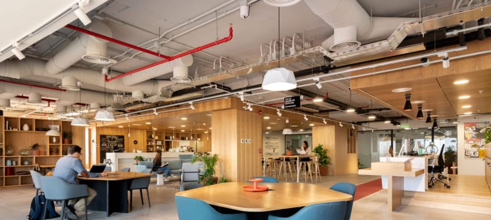 4611 Los Militares, Santiago - Image 1