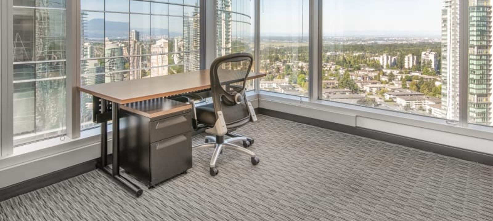 4720 Kingsway, Burnaby - Image 1