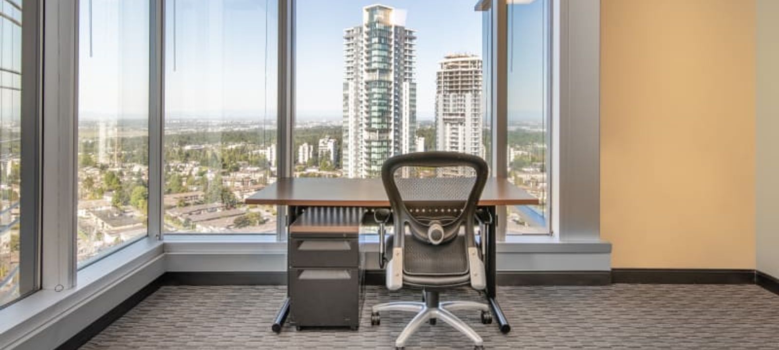 4720 Kingsway, Burnaby - Image 1