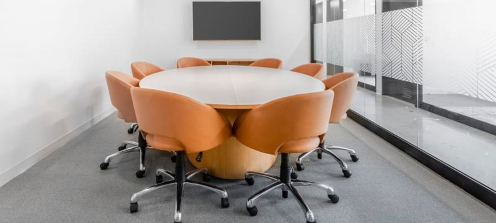 49 High Street, Barrie - Image 1