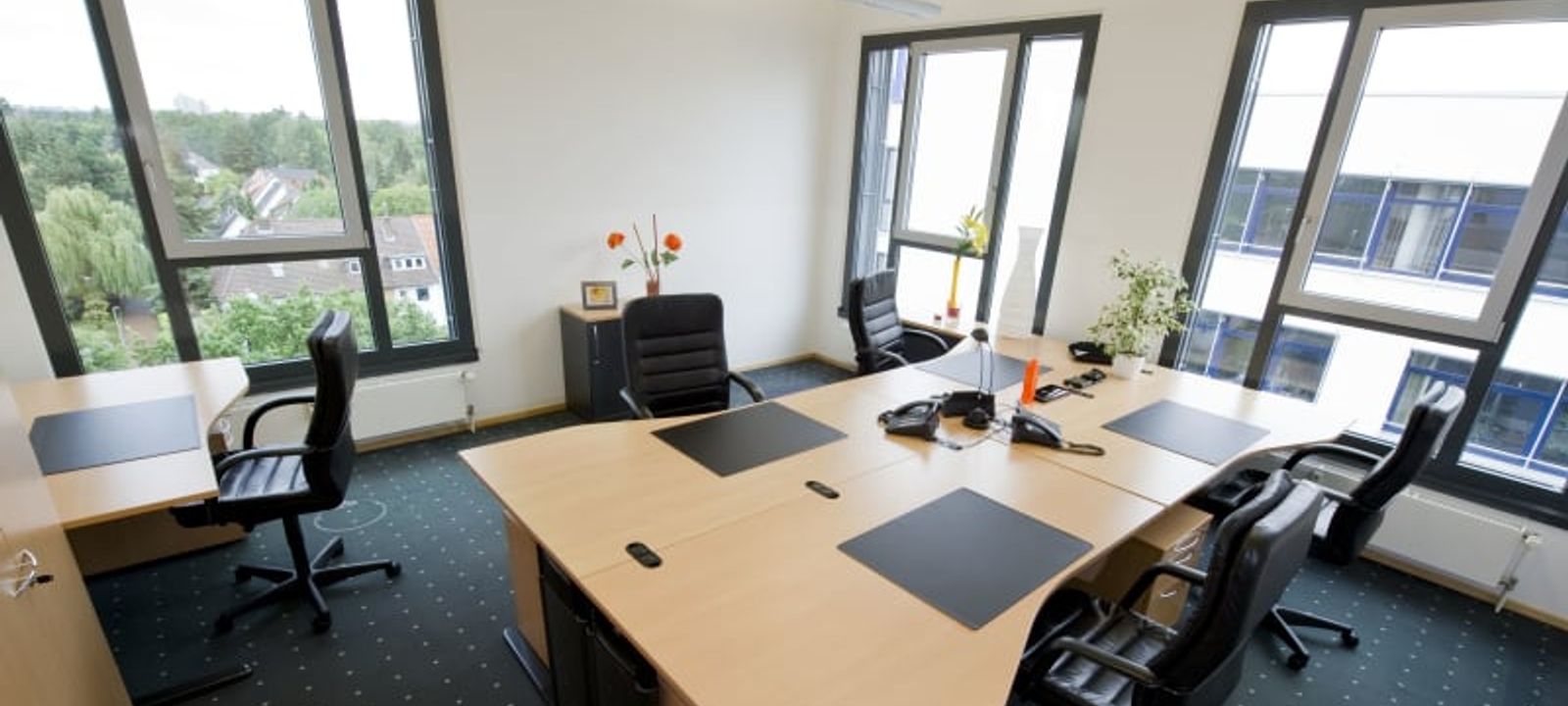 333 Podbielskistrasse, Hannover - Image 1