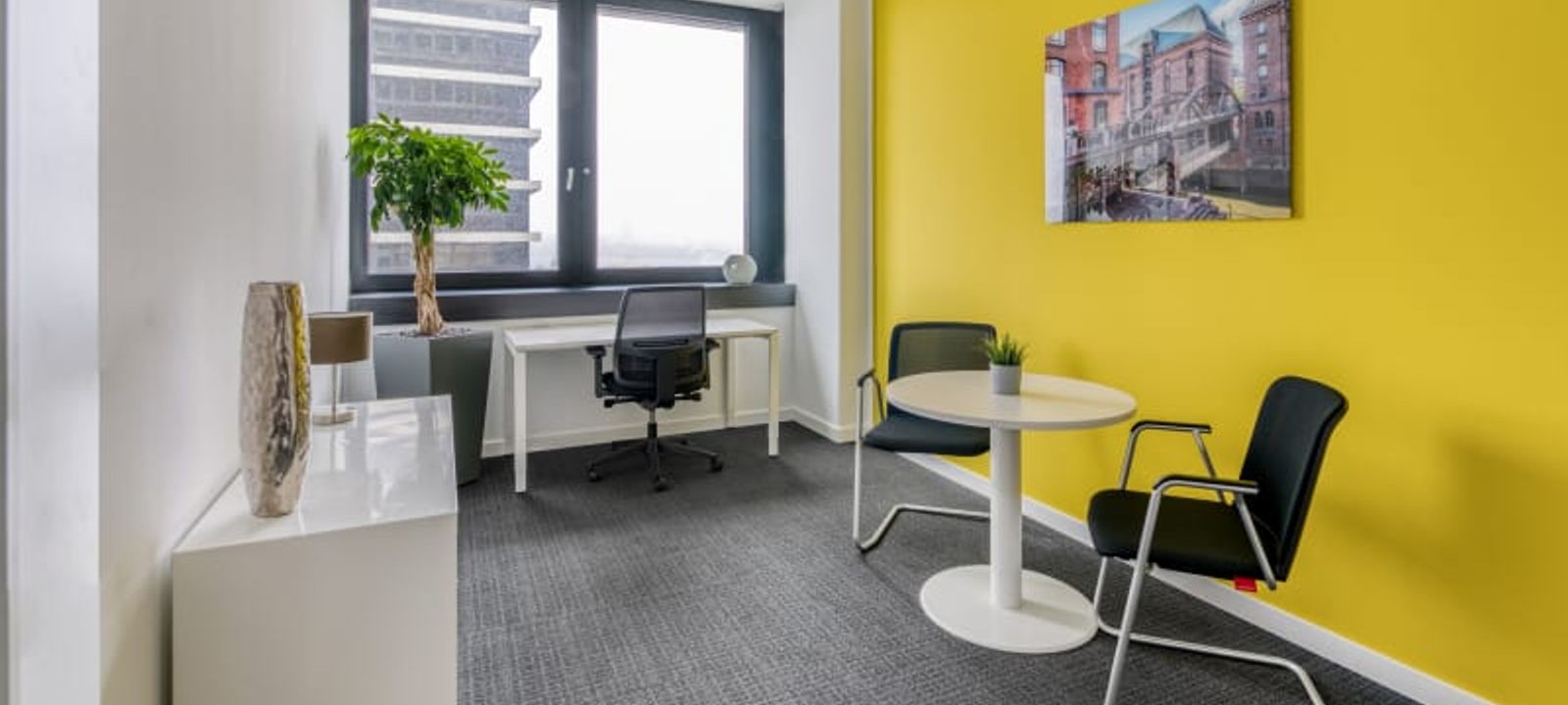 11 Hamburger Strasse, Hamburg - Image 1