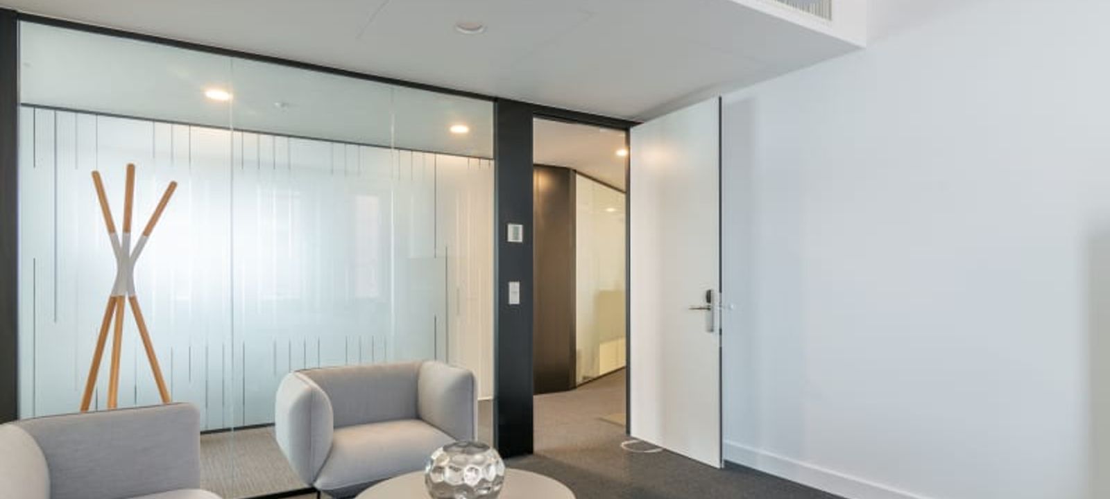 116 Darmstaedter Landstrasse, Frankfurt Am Main - Image 1