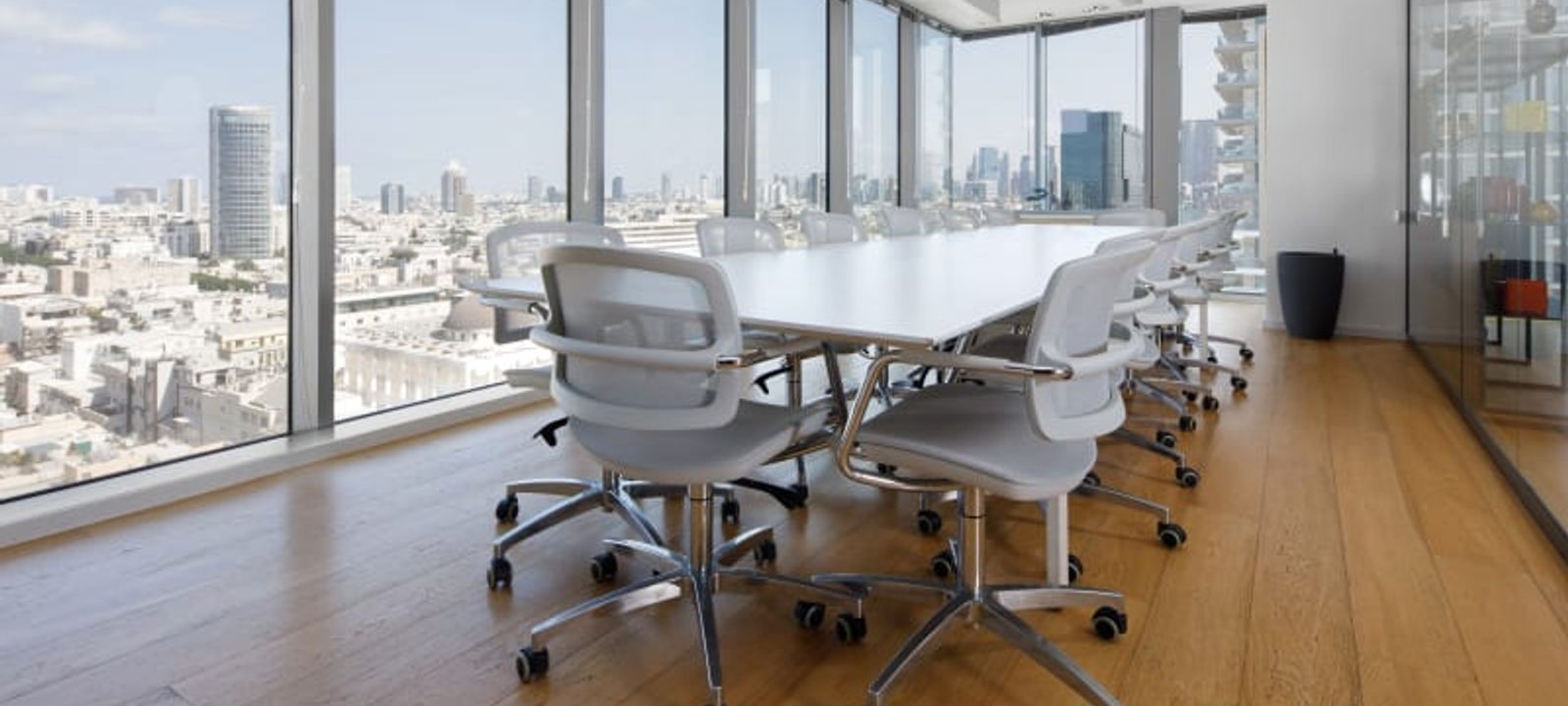 22 Rothschild Boulevard, Tel Aviv - Image 1