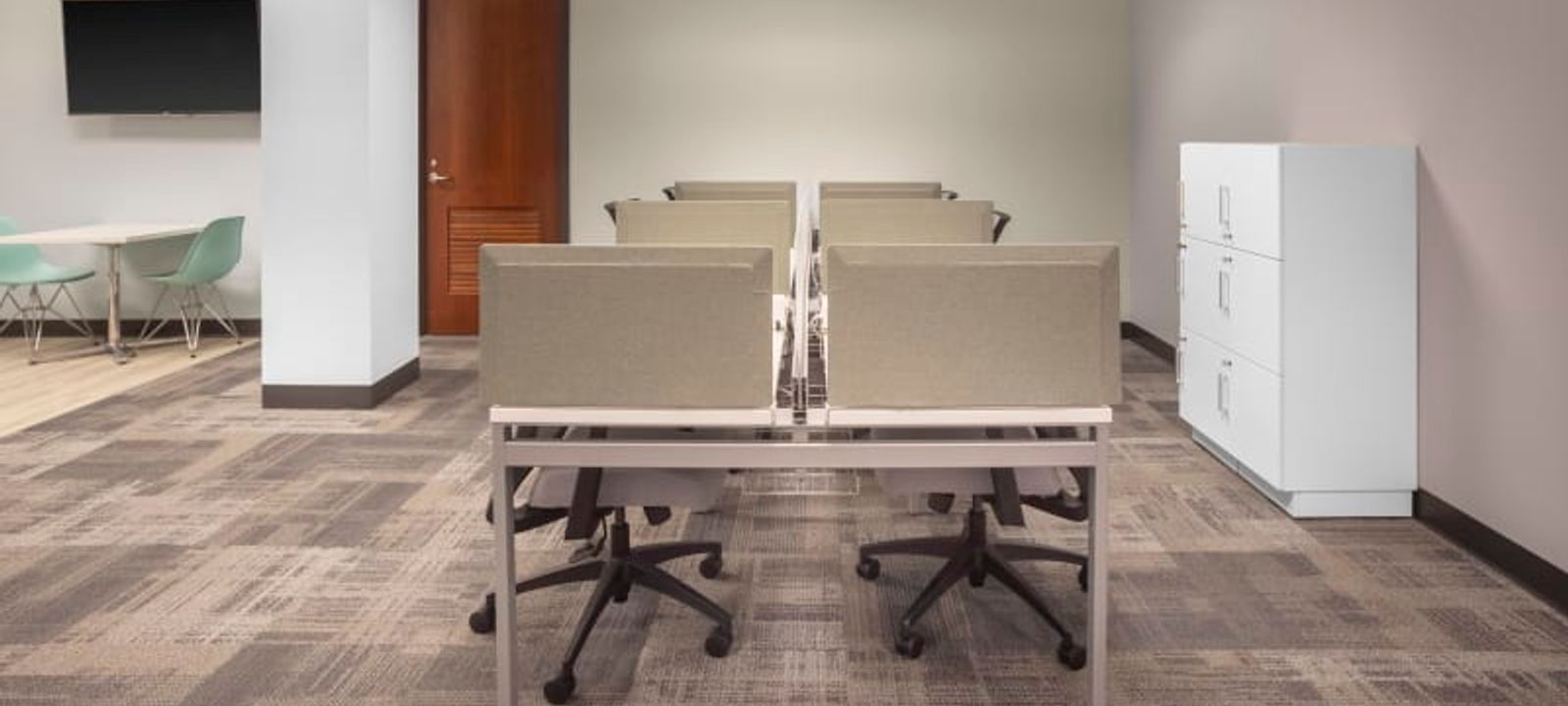 545 Metro Pl S, Dublin - Image 1