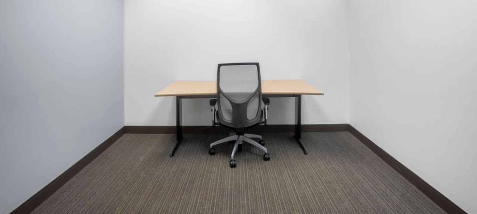 545 Metro Pl S, Dublin - Image 1