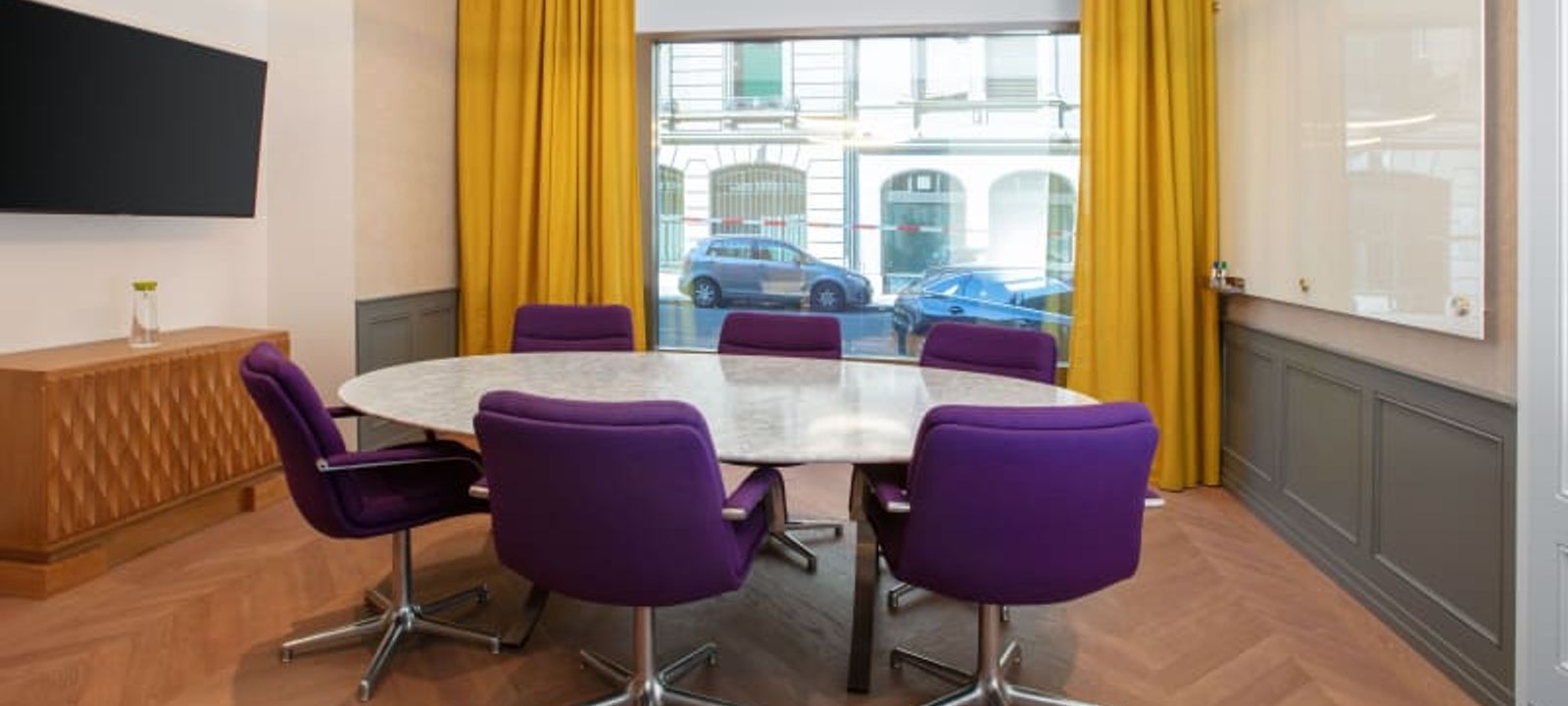 11 Bahnhofquai, Zurich - Image 1