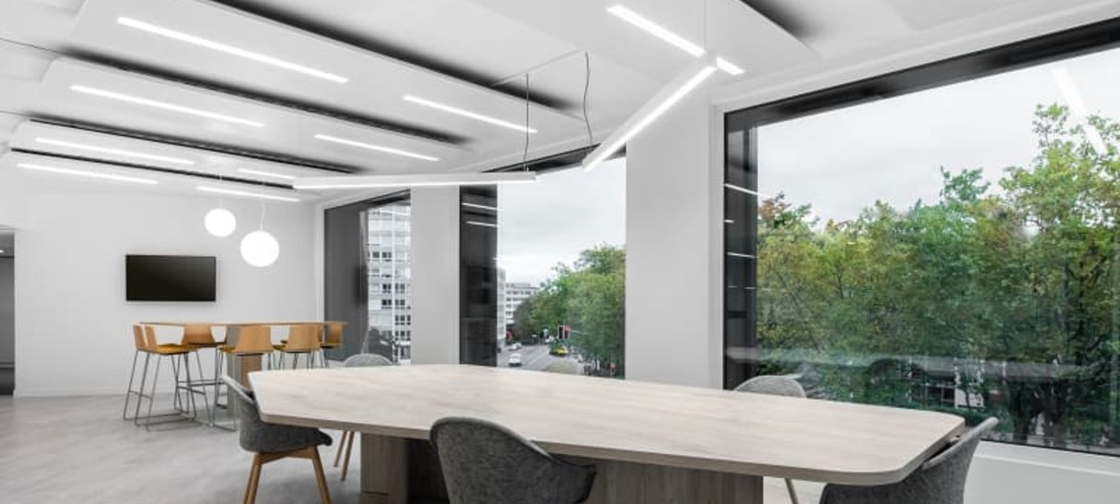 77 Rue De Lyon, Geneva - Image 1