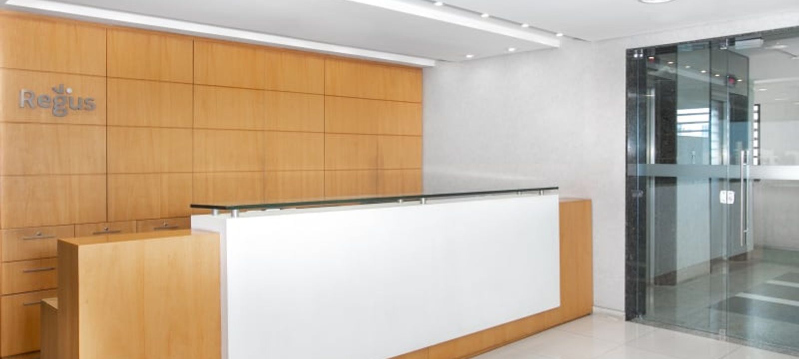 Ed Etevaldo Nogueira - Av Dom Luís 807 22 - F Building - Meireles, Fortaleza - Image 1