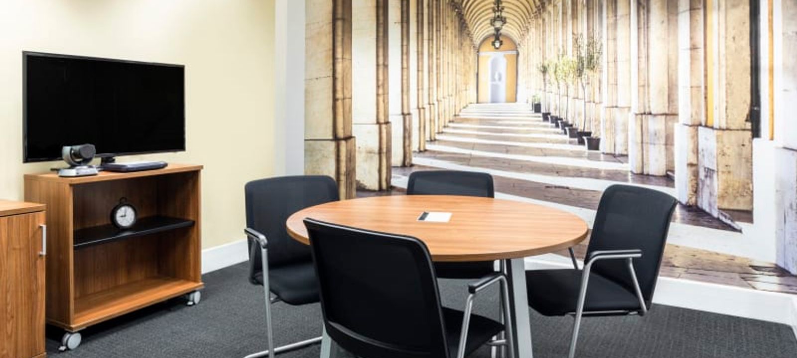 42 R Ivens Chiado, Lisbon - Image 1