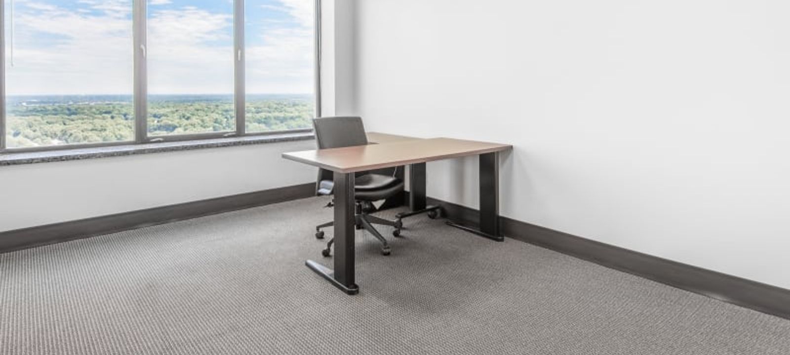 5100 Poplar Avenue, Memphis - Image 1