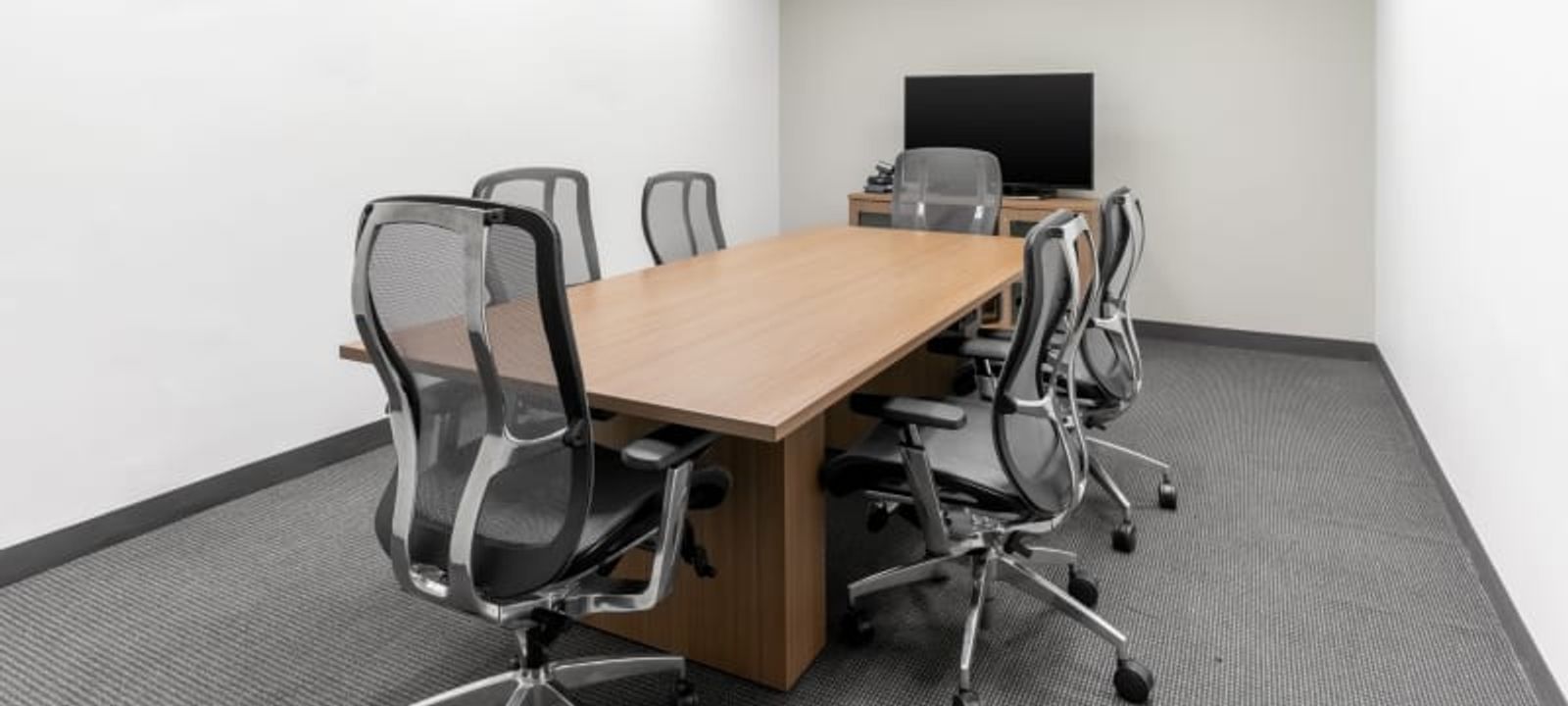 33 S Wood Ave, Iselin - Image 1