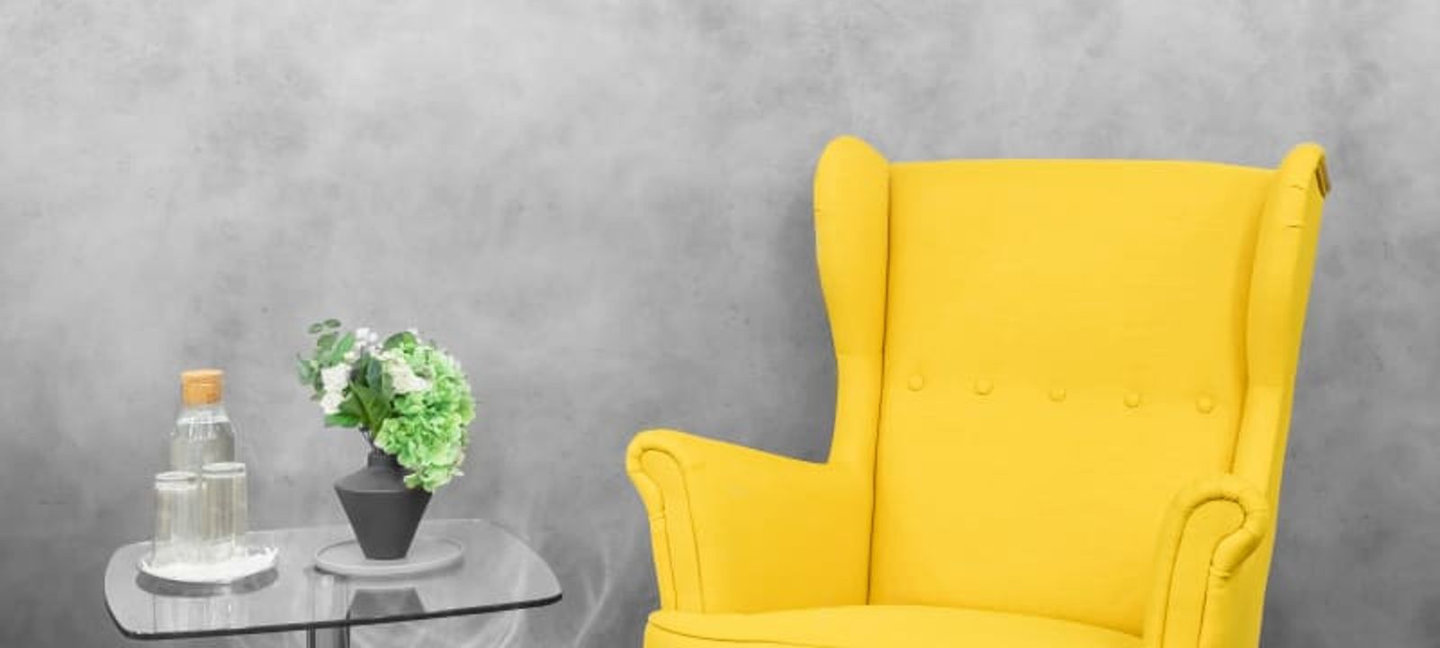 1789/5 Ip Pavlova Square, Prague - Image 1