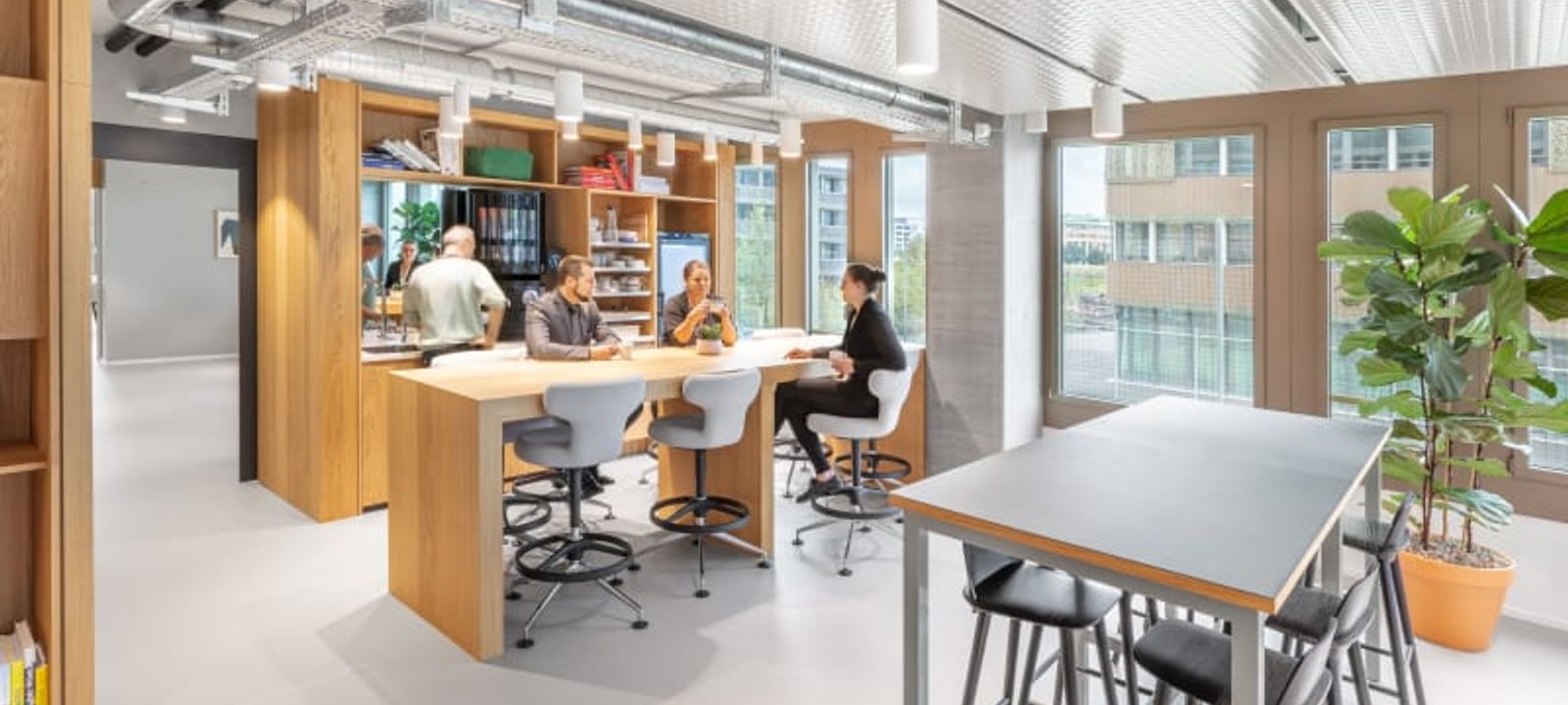 37 Suurstoffi, Risch-rotkreuz - Image 1