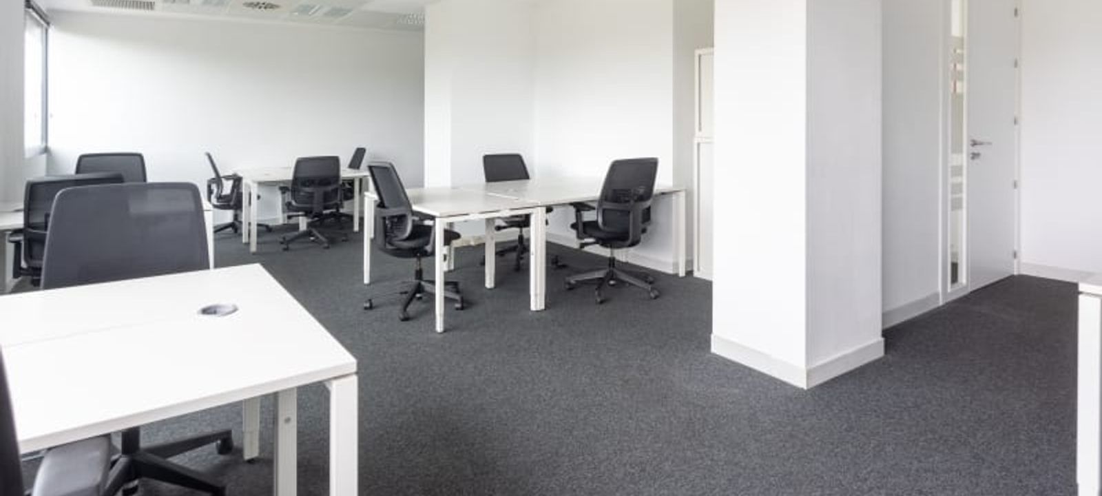 Centre Comercial El Triangle - Image 1