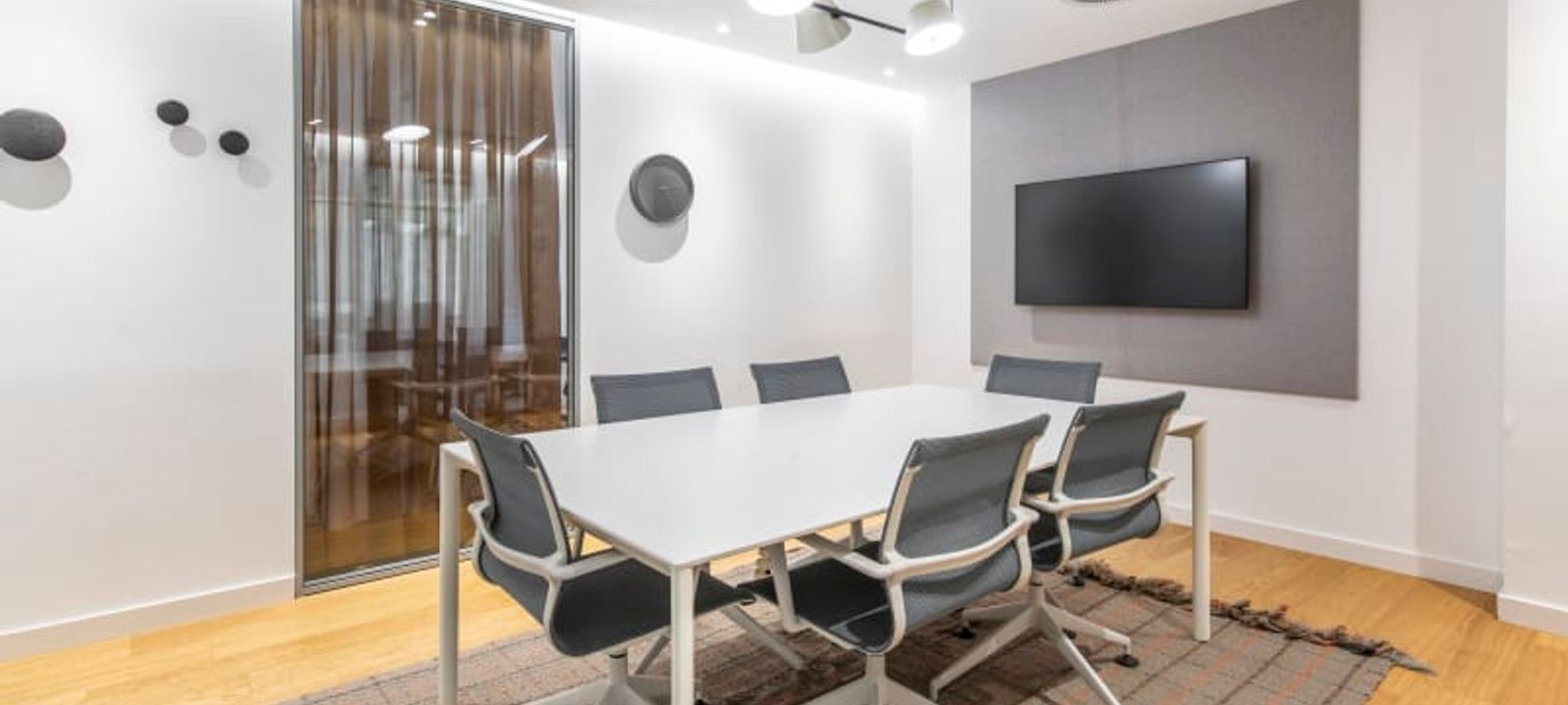 62 Calle De Alfonso Xii, Madrid - Image 1