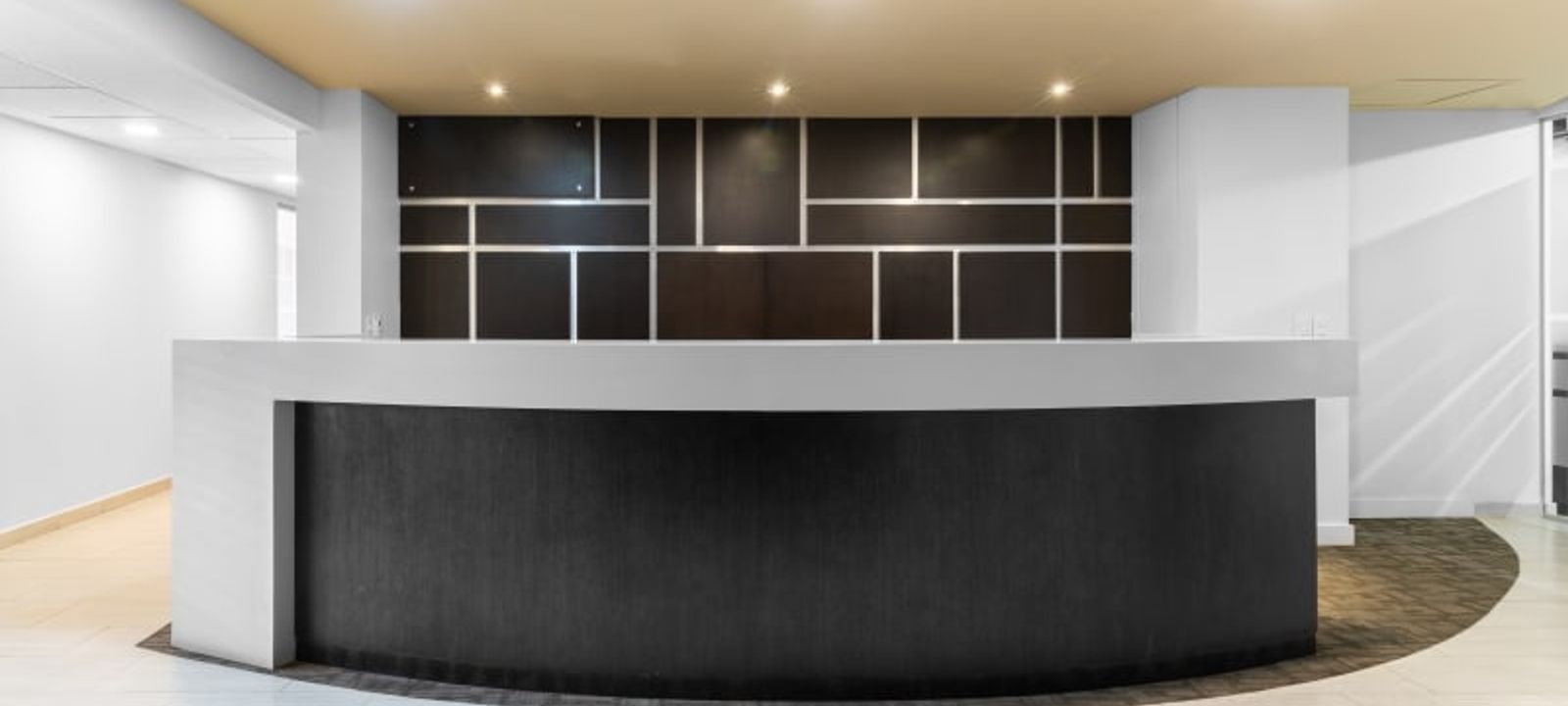 Tierra Firme Complex Carrera 9 N°115-06/30, Bogota - Image 1