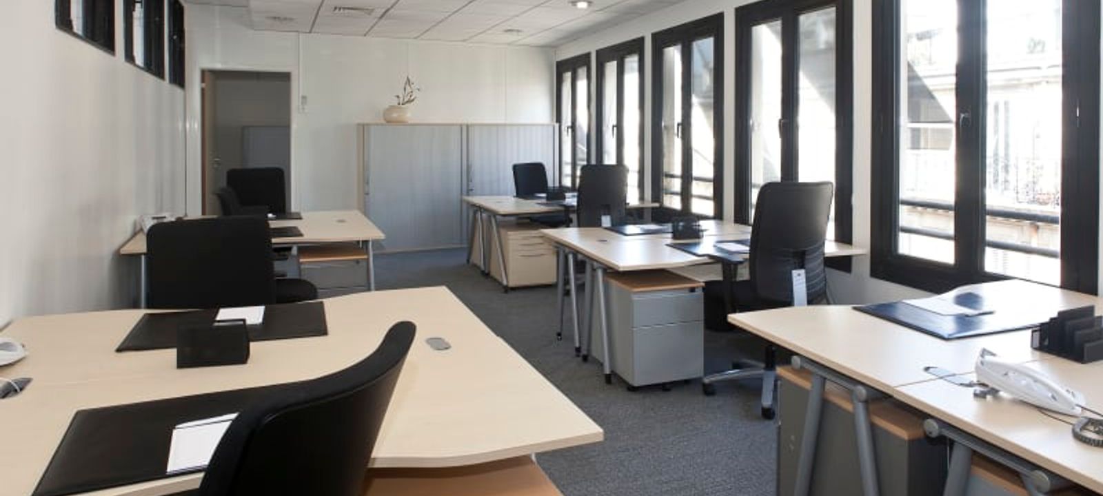 18 Rue Pasquier, Paris - Image 1