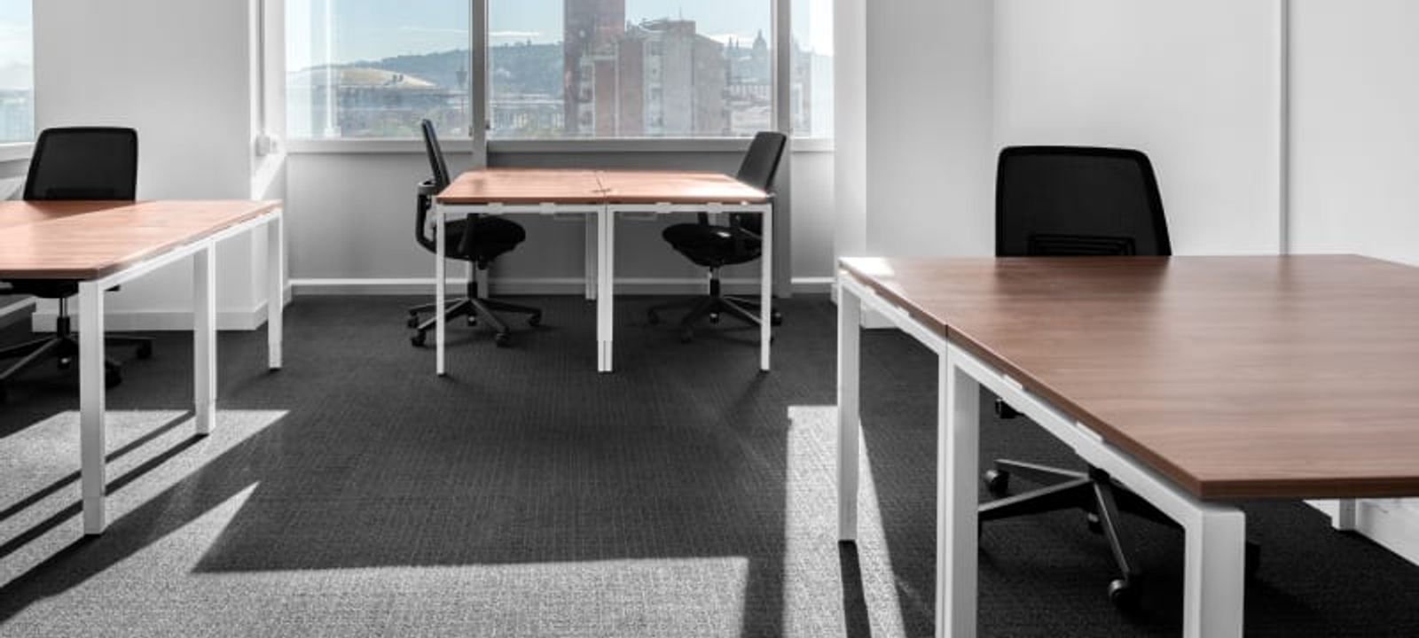 157 Calle De Tarragona, Barcelona - Image 1