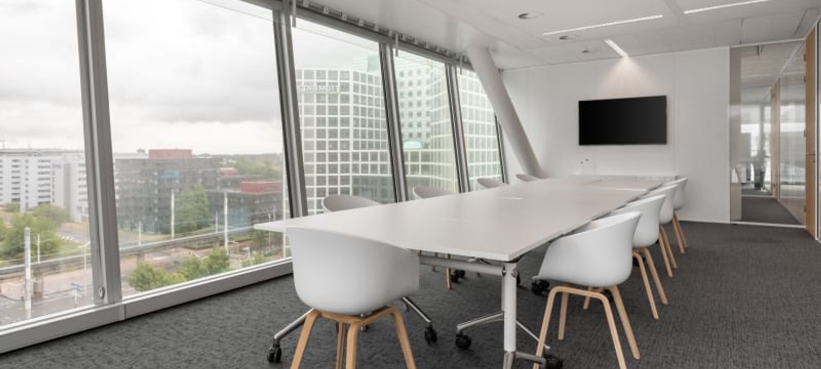 50 Schenkkade, The Hague - Image 1