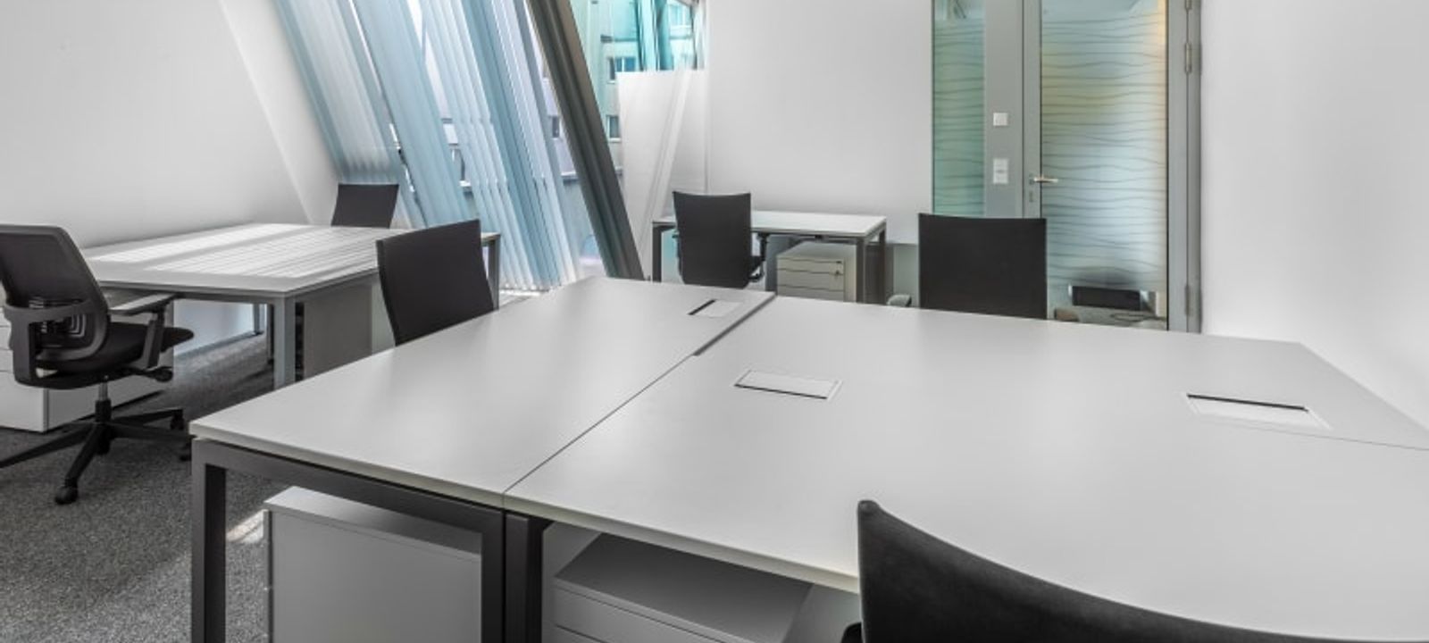 Mariahilfer Strasse 36, Vienna - Image 1