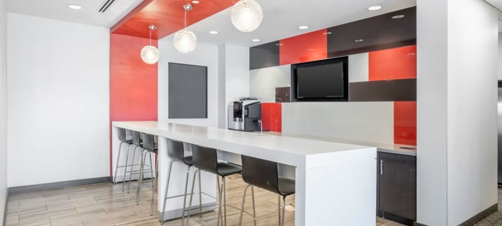 333 Se 2nd Avenue, Miami - Image 1