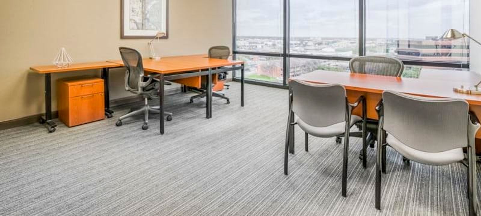 Plano on Park - Image 1