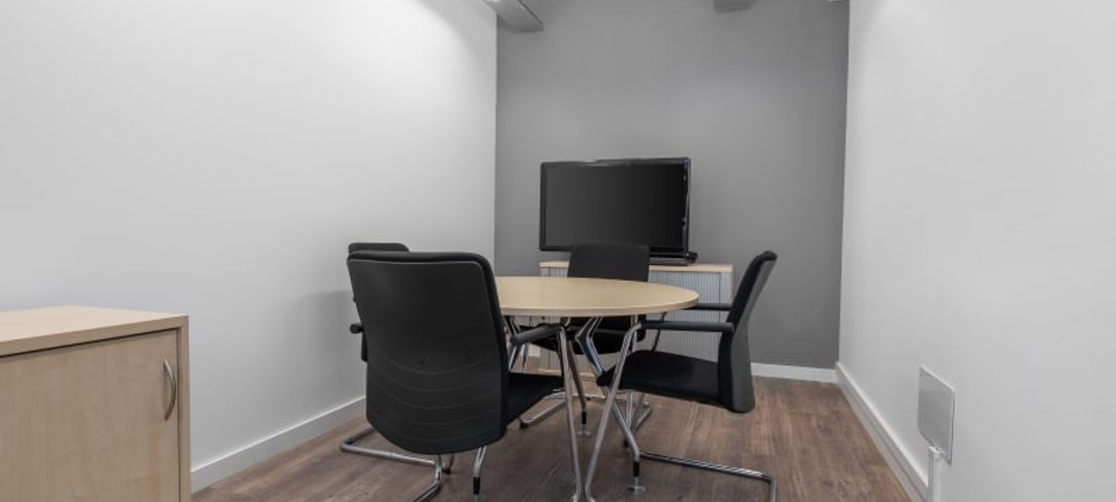 19-21 Gran Via De Don Diego Lopez De Haro, Bilbo - Image 1